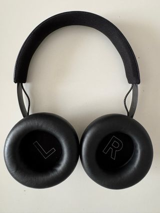 Auriculares Bang & Olufsen Negros/Plateados