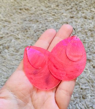 Conjunto collar y pendientes coral
