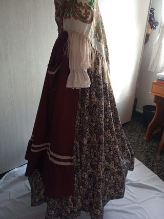 Traje Regional Aldeana, Falda pañal