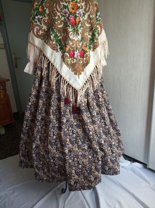 Traje Regional Aldeana, Falda pañal