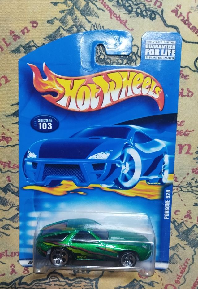 Hot Wheels Porsche 928 año 2000 