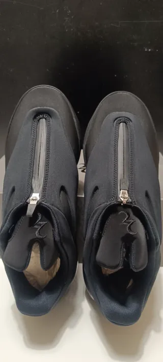 Converse Shai 001 Negras