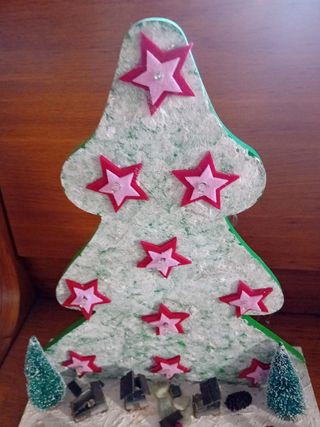 Albero Natale Fatto a Mano con Luci e Paesaggio