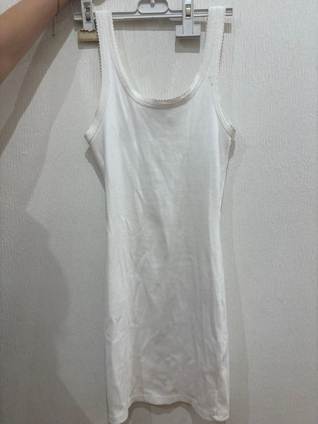 Vestido blanco Bershka