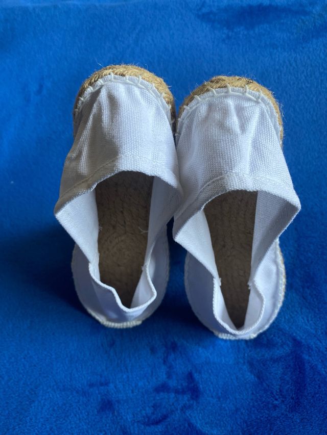 Alpargatas Lona Blanca Clásicas Planas