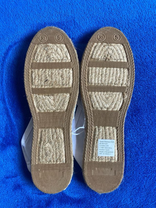 Alpargatas Lona Blanca Clásicas Planas