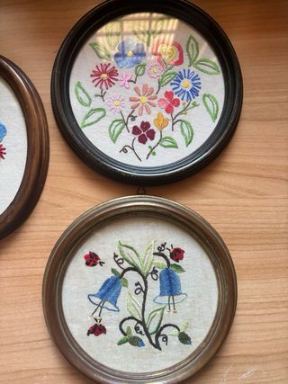 Set 6 Quadri Ricamati Fiori
