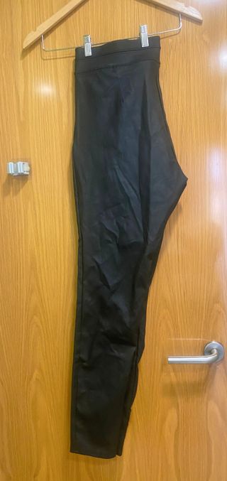Pantalón Tipo Leggings de Mujer Negros Encerados
