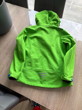 Chaqueta verde niña/o nueva