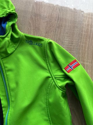 Chaqueta verde niña/o nueva