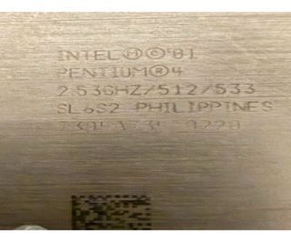 2 x Intel Pentium 4 Procesadores