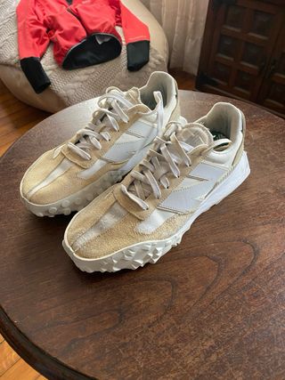 Zapatillas New Balance XC-72 Beige/Blanco