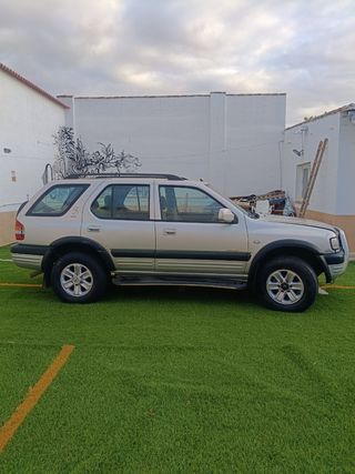 Opel Frontera 2002