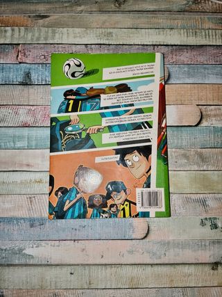 Futboleroak 1: Lokartutako arbitroen misterioa ...
