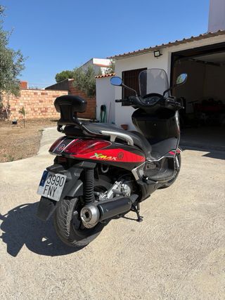 Yamaha Xmax 250