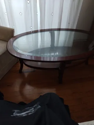 Mesa de centro cristal y balda madera
