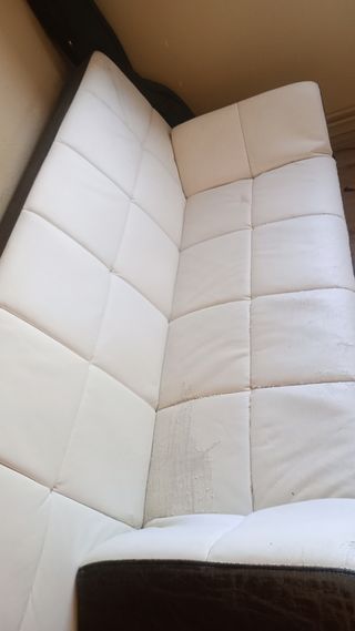 Sofá Cama Piel Sintética Blanco y Negro.
