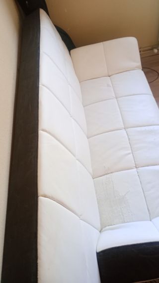 Sofá Cama Piel Sintética Blanco y Negro.