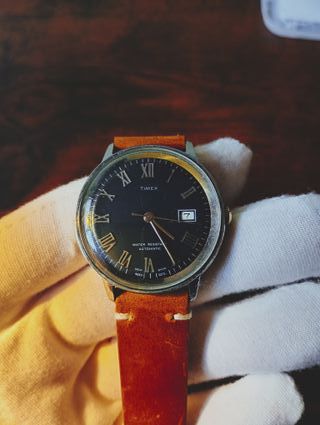 Reloj Timex Automático Vintage Negro/Marrón