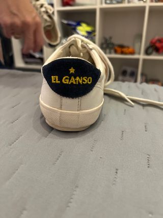 Zapatillas El Ganso Blancas Tiras Multic.