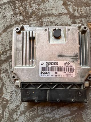 Centralita ECU Bosch 96983951 Chevrolet Cruze