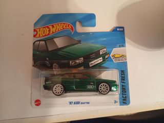 Hot Wheels '87 Audi Quattro TH 16/250