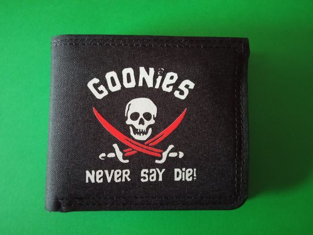 Cartera Goonies Never Say Die