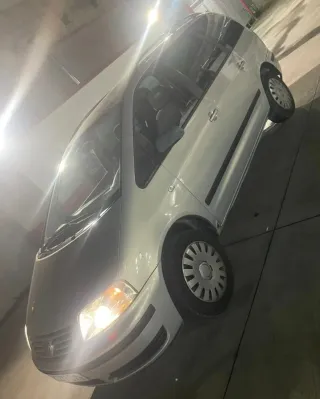 Volkswagen Sharan 2004