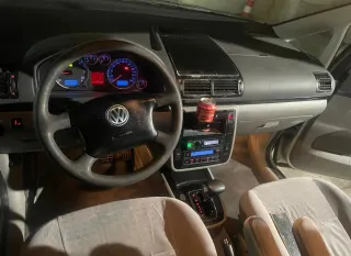 Volkswagen Sharan 2004