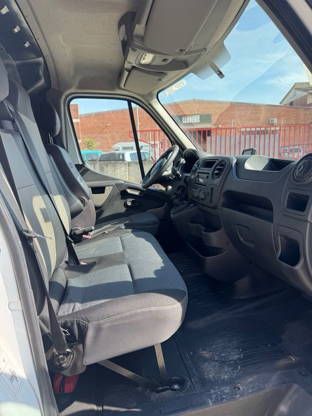 Furgón Cesta Renault Master