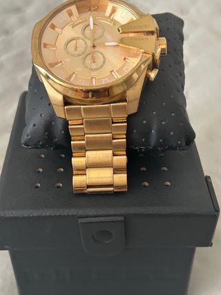 Reloj Diesel Dorado