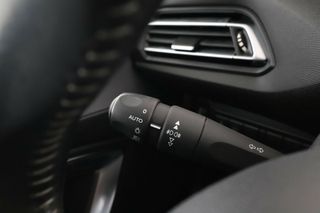 Peugeot 308 1.6 Blue-HDi Style