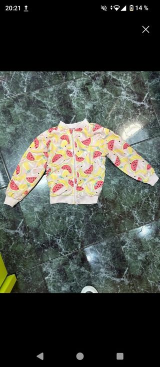 Chaqueta infantil con estampado de frutas