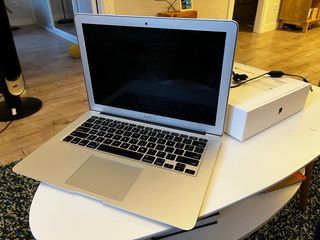 MacBook Air 13' 2013 Plata. Teclado americano 