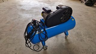 Compresor Aire AIRUM 200L 3HP