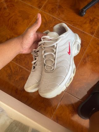 Nike TN Air Max Blancas Rojas