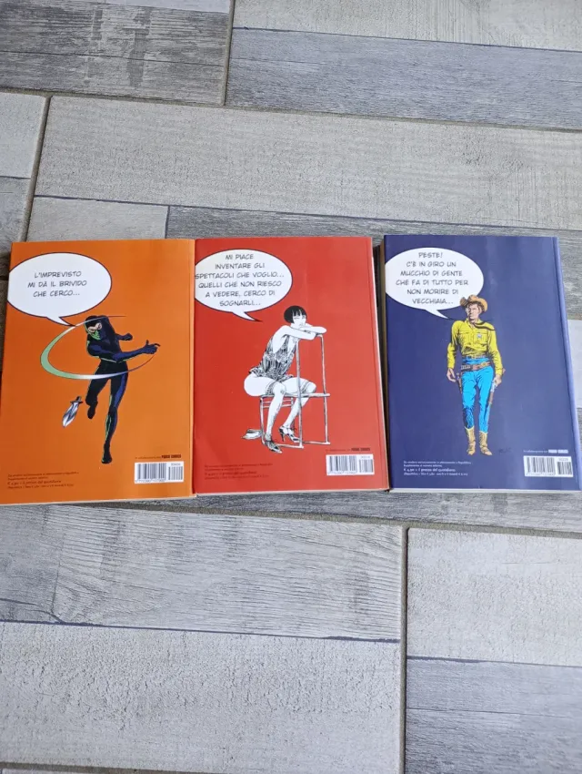 Tre fumetti Tex n2- Diabolik n7- Valentina n13