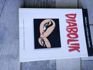 Tre fumetti Tex n2- Diabolik n7- Valentina n13