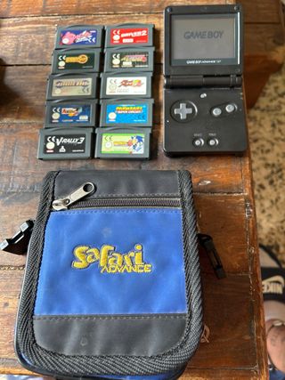 Game Boy Advance SP + 10 juegos