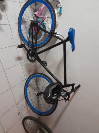 Bicicleta Fixtyle Negra Ruedas Azules