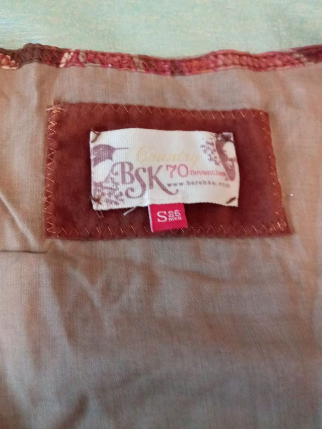 Vestido Bershka estampado floral S 
