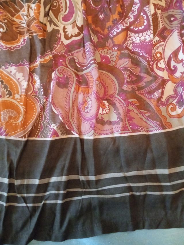 Vestido Bershka estampado floral S 
