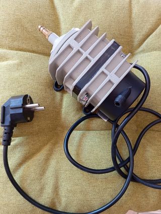 Compressore aria con cavo e spina HAILEA ACQ 208