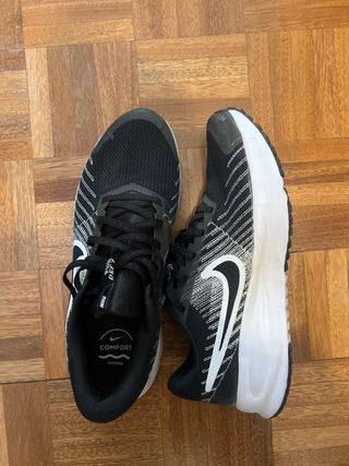 Nike RUNN DEFY
Zapatillas