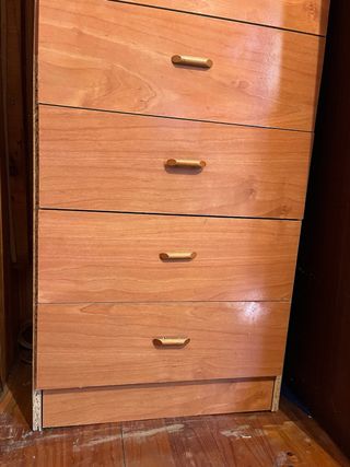 Cómoda de madera con 6 cajones