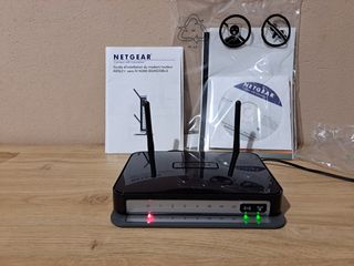 Modem Router Netgear N300 DGN2200v3 ADSL