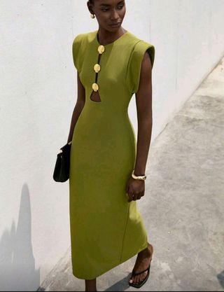 Vestido verde oliva mujer. Talla XS