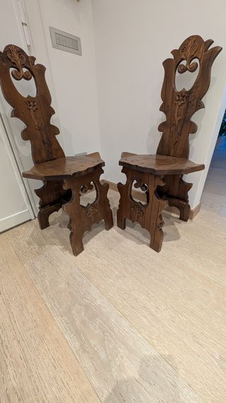 coppia di sedie antiche