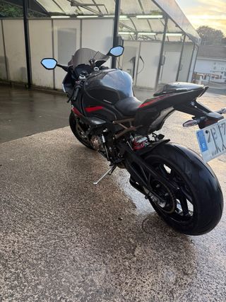 BMW S1000RR Moto Deportiva
