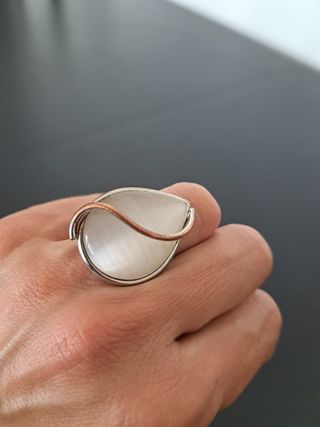 Anillo Gota Piedra Blanca 